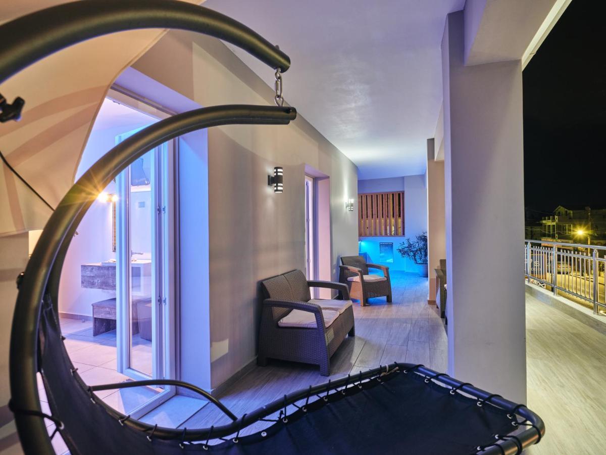 Savvas Luxury Suites Laganas Exterior photo